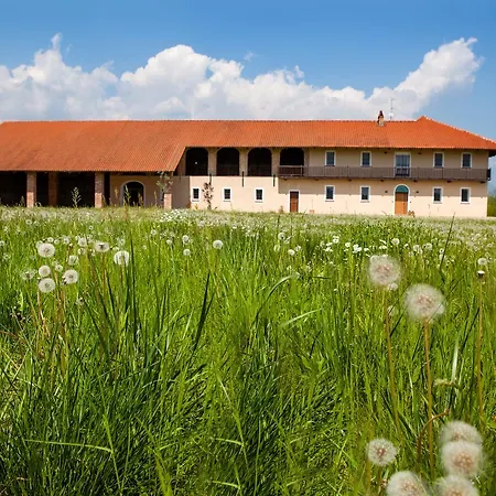 Cascina Nuova *