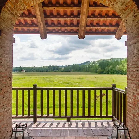 Cascina Nuova Perosa Canavese